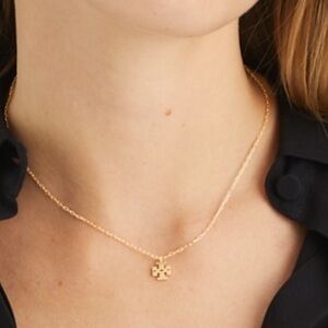 NWT Tory Burch Pendent Necklace
